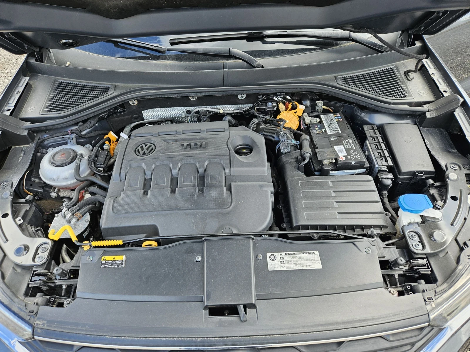 VW T-Roc 1.6TDI EURO6, снимка 17 - Автомобили и джипове - 54388962