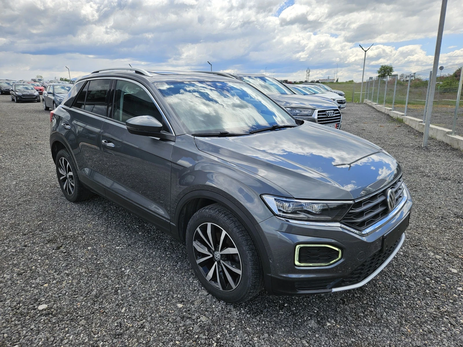 VW T-Roc 1.6TDI EURO6, снимка 7 - Автомобили и джипове - 54388962