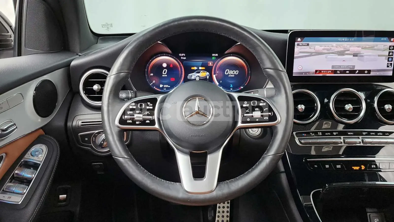 Mercedes-Benz GLC 220 d 4MATIC| КАМЕРА| HEAD UP| PANO| ВКЛ.ТЕХНОТЕСТ, снимка 5 - Автомобили и джипове - 54607917