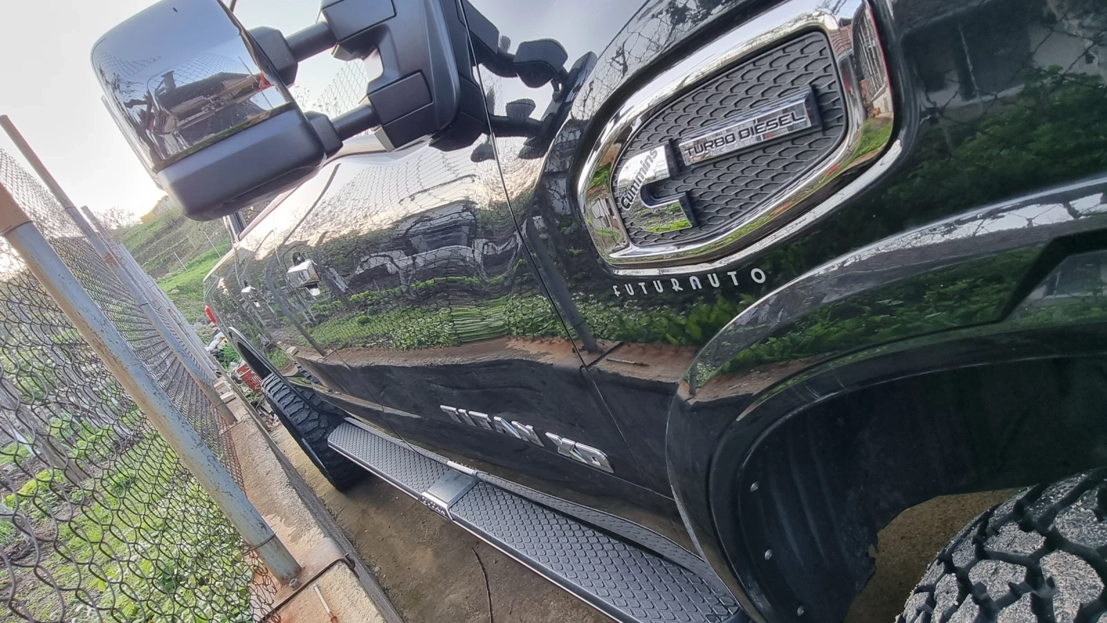 Nissan Titan crew cab, снимка 11 - Автомобили и джипове - 54768198