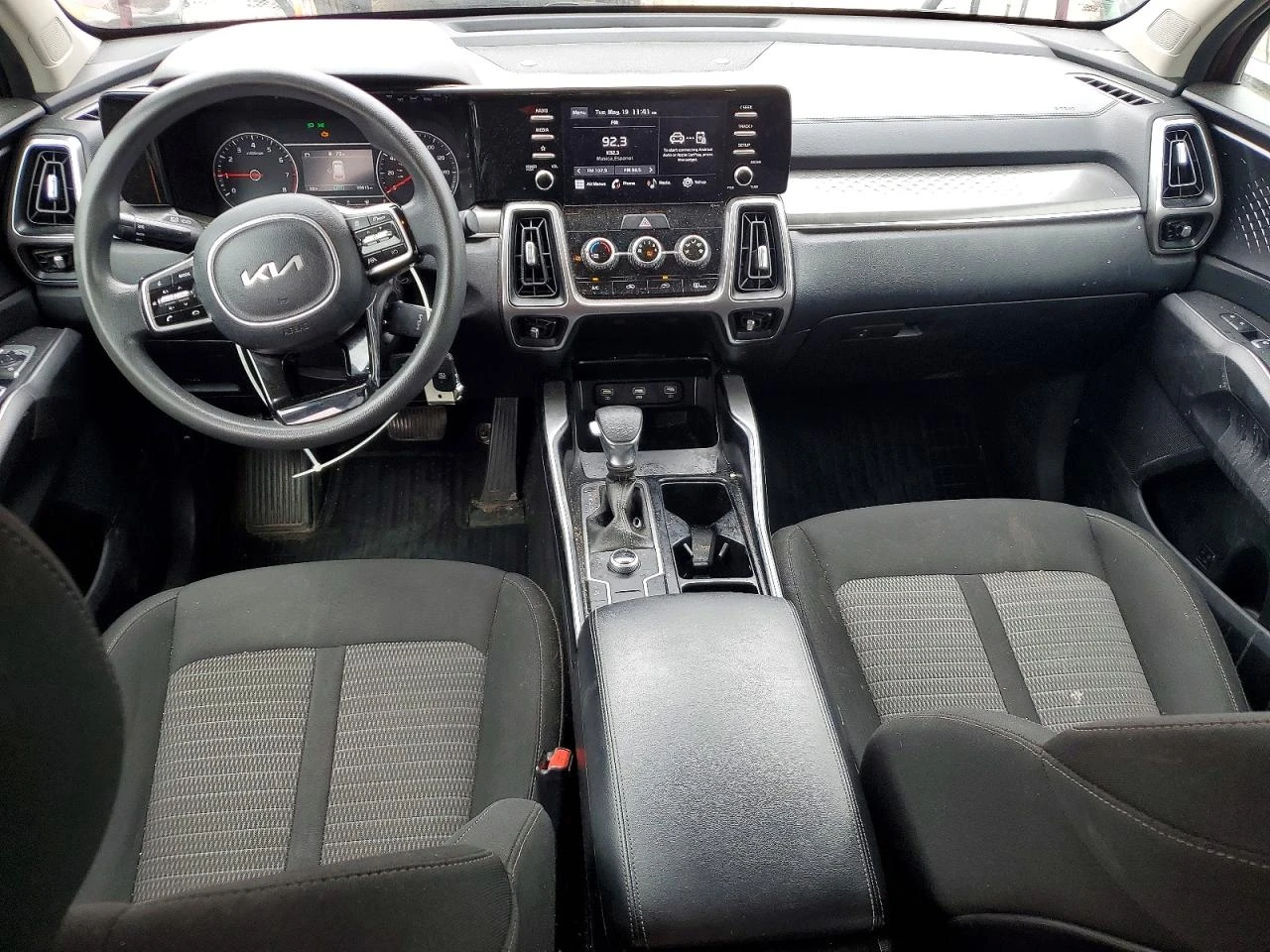 Kia Sorento 2.5l Lx, снимка 8 - Автомобили и джипове - 55074139