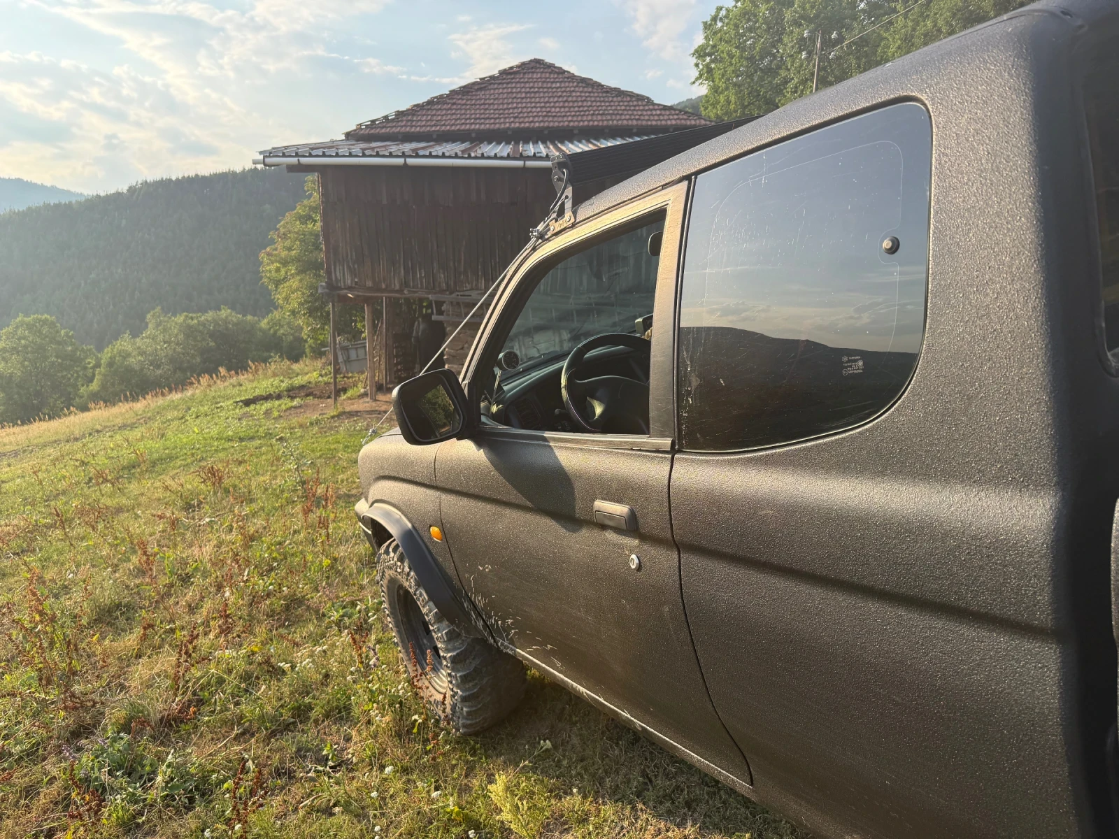 Mitsubishi L200, снимка 5 - Автомобили и джипове - 55367300
