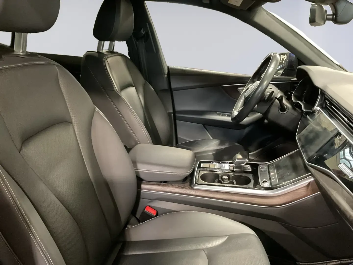 Audi Q8 QUATTRO TECHNIK * КРАЙНА ЦЕНА* FULL, снимка 11 - Автомобили и джипове - 55849886
