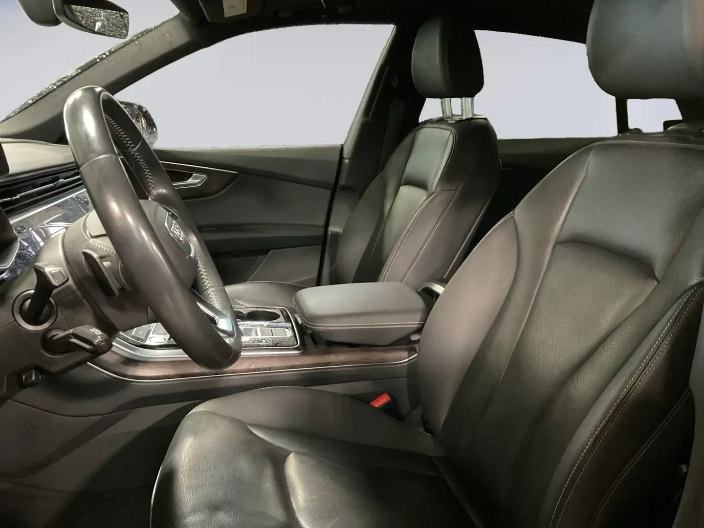 Audi Q8 QUATTRO TECHNIK * КРАЙНА ЦЕНА* FULL, снимка 10 - Автомобили и джипове - 55849886