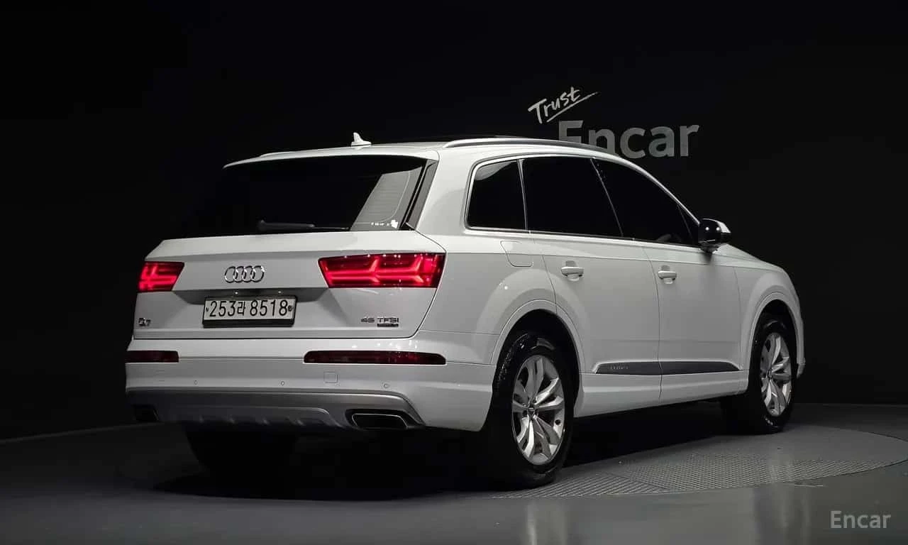 Audi Q7 * 45 TFSI Quattro * ��������� ���� �� �������� *  | Mobile.bg � ����������� 3