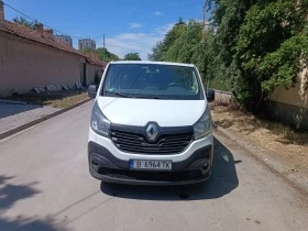     Renault Trafic  .