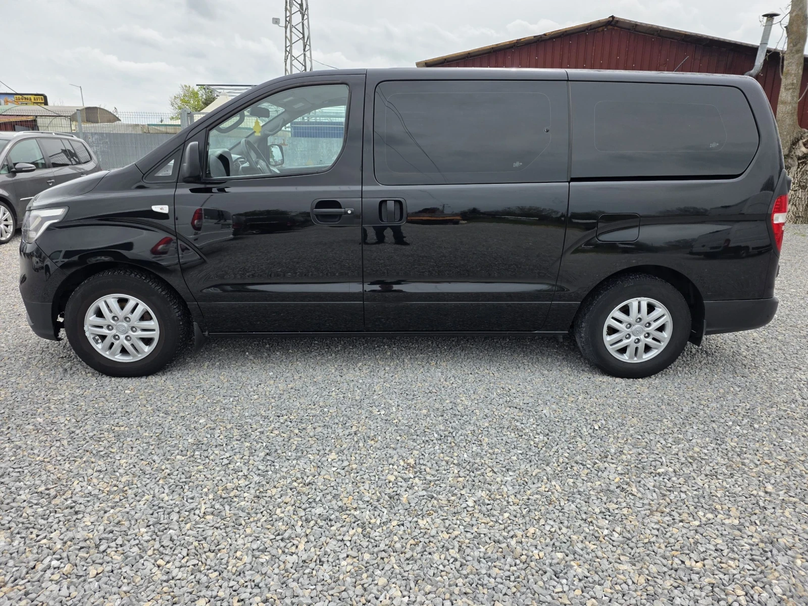 Hyundai H1 2.5d 136h.p. 5+ 1 ����� | Mobile.bg � ����������� 7
