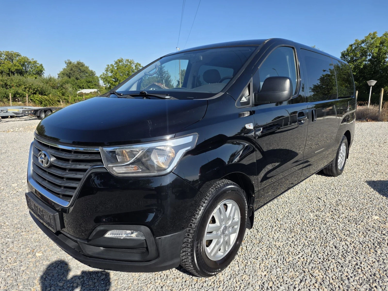 Hyundai H1 2.5d 136h.p. 5+ 1 места