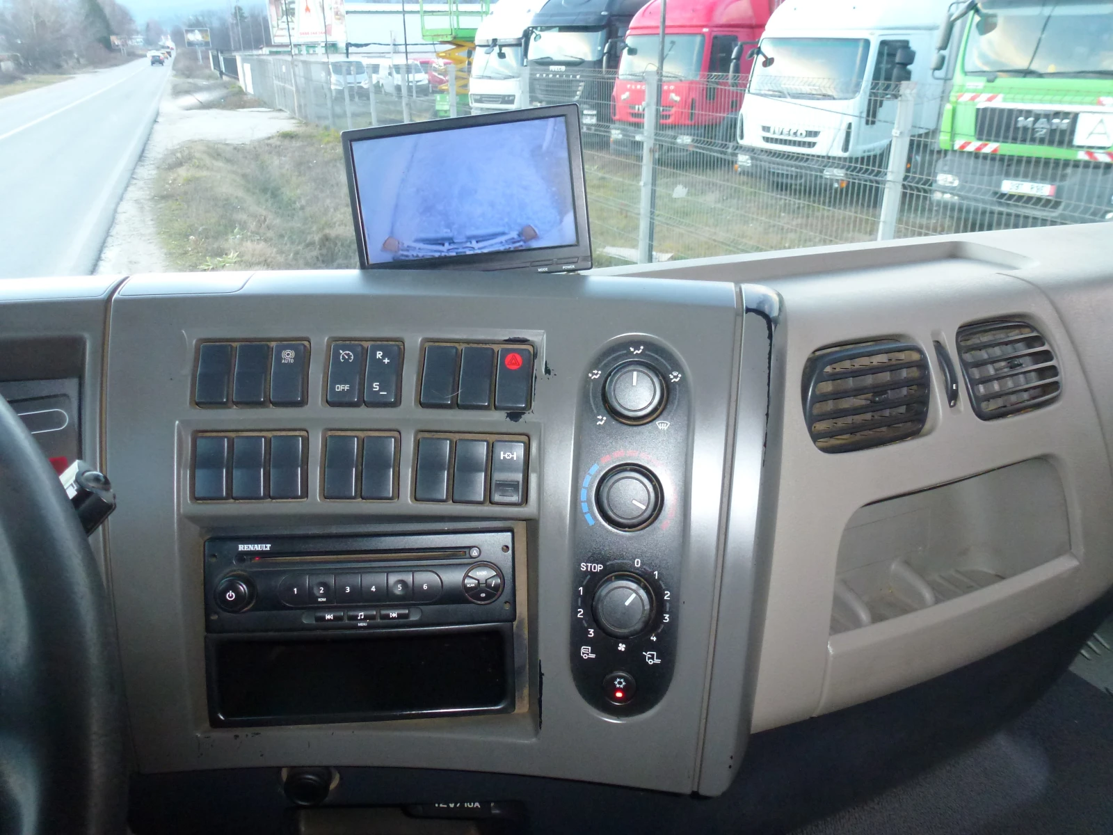 Renault Premium СМЕТОСЪБИРАЧКА - изображение 8