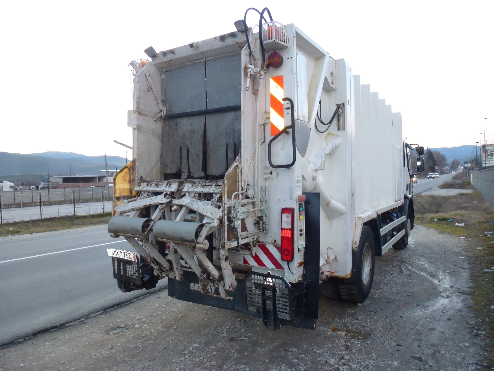 Renault Premium СМЕТОСЪБИРАЧКА - изображение 3