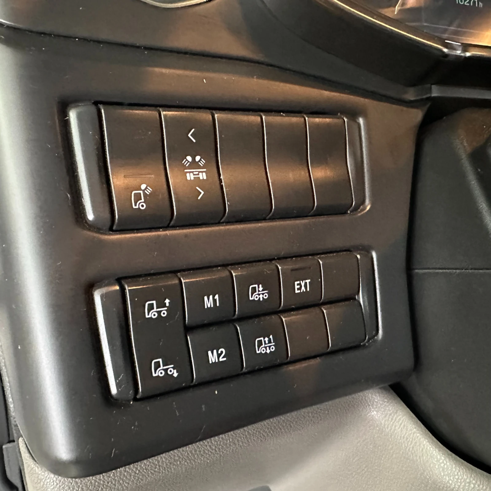 Scania R 450 53.1 gCO2/tkm | Mobile.bg � ����������� 14