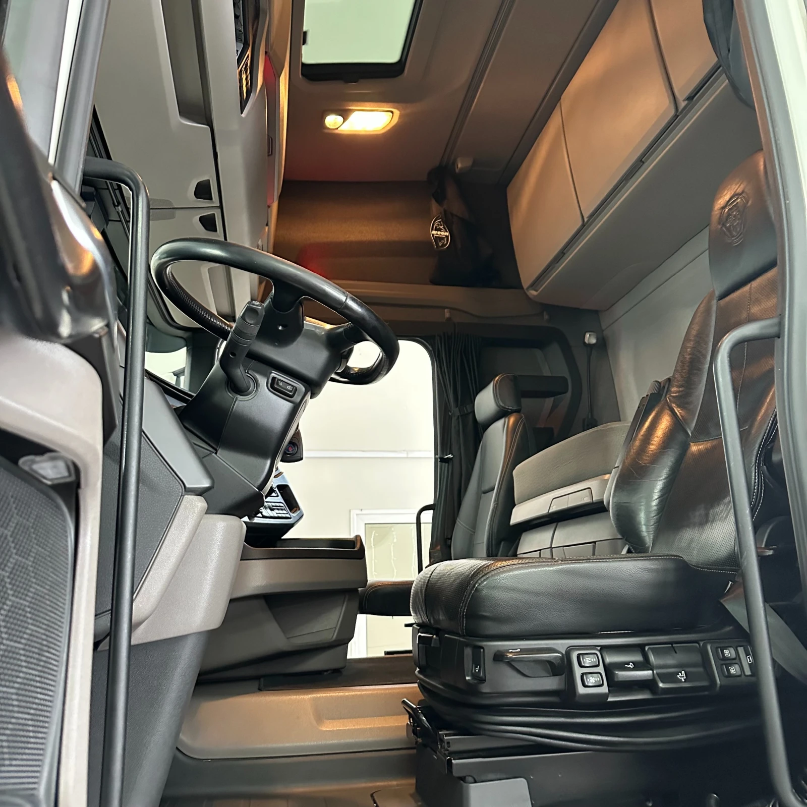 Scania R 450 53.1 gCO2/tkm | Mobile.bg � ����������� 16