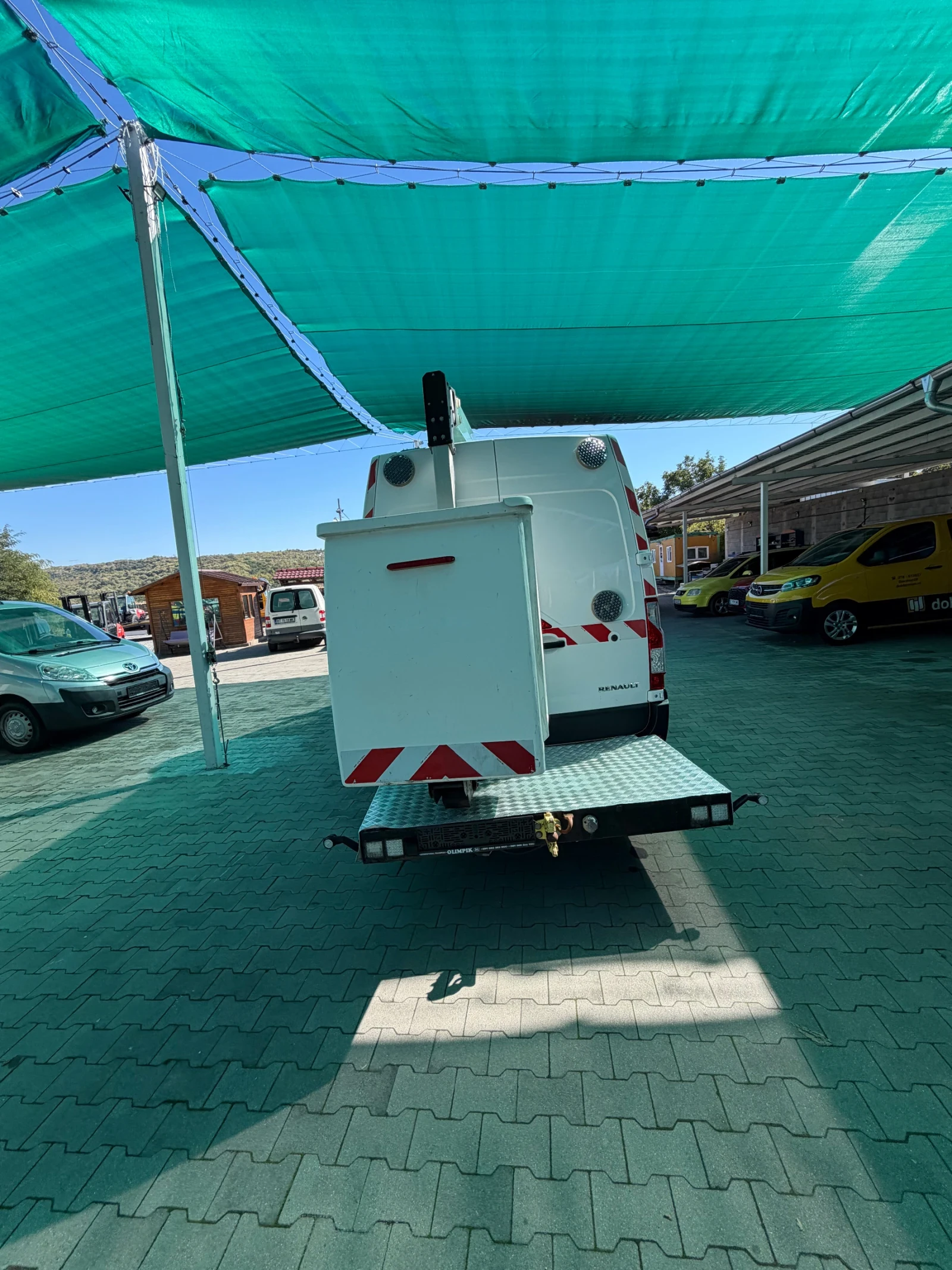 Автовишка Друга марка Renault Master 13 м, снимка 5 - Индустриална техника - 56359652