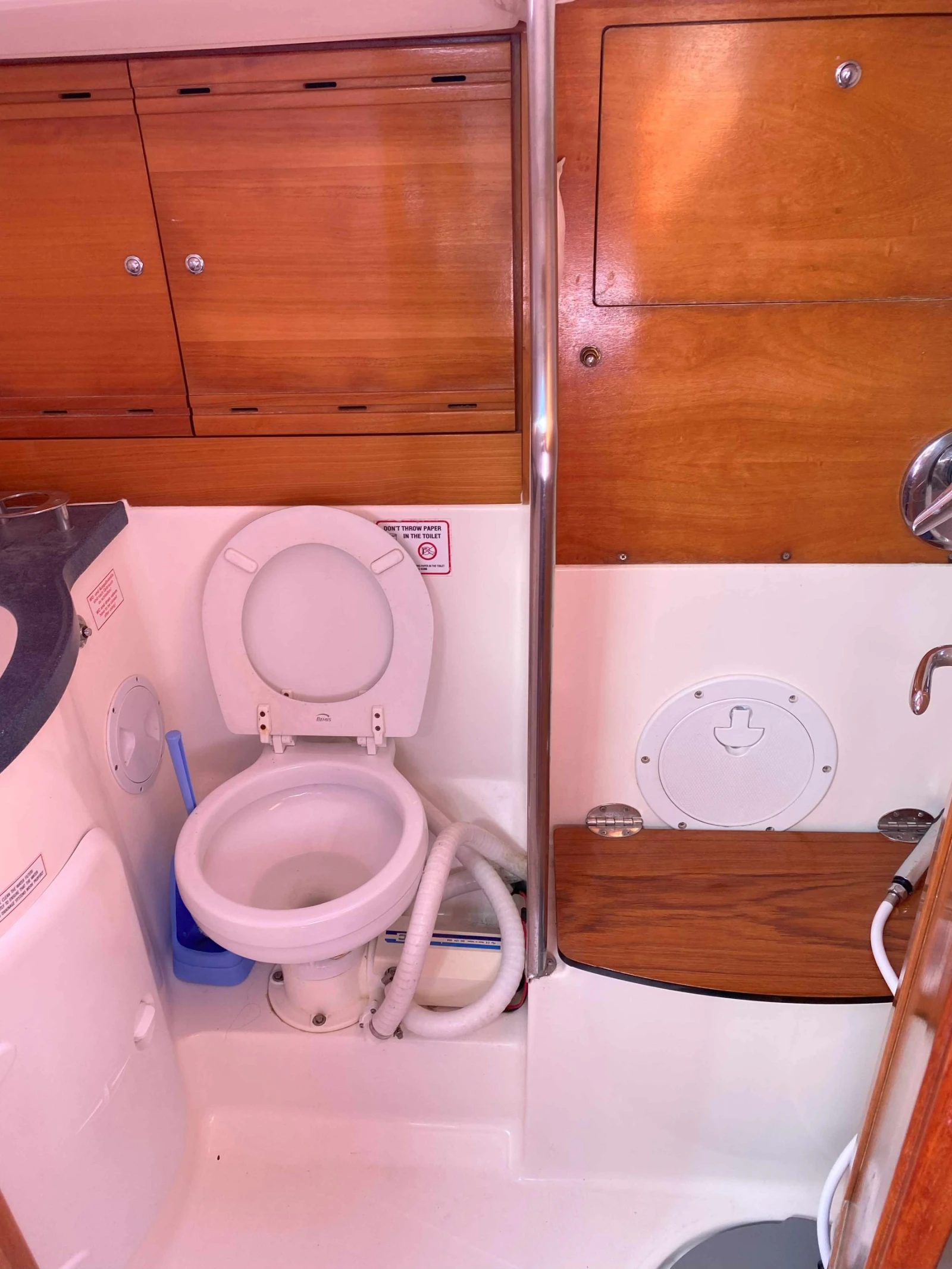   Bavaria 40 Cruiser | Mobile.bg   16