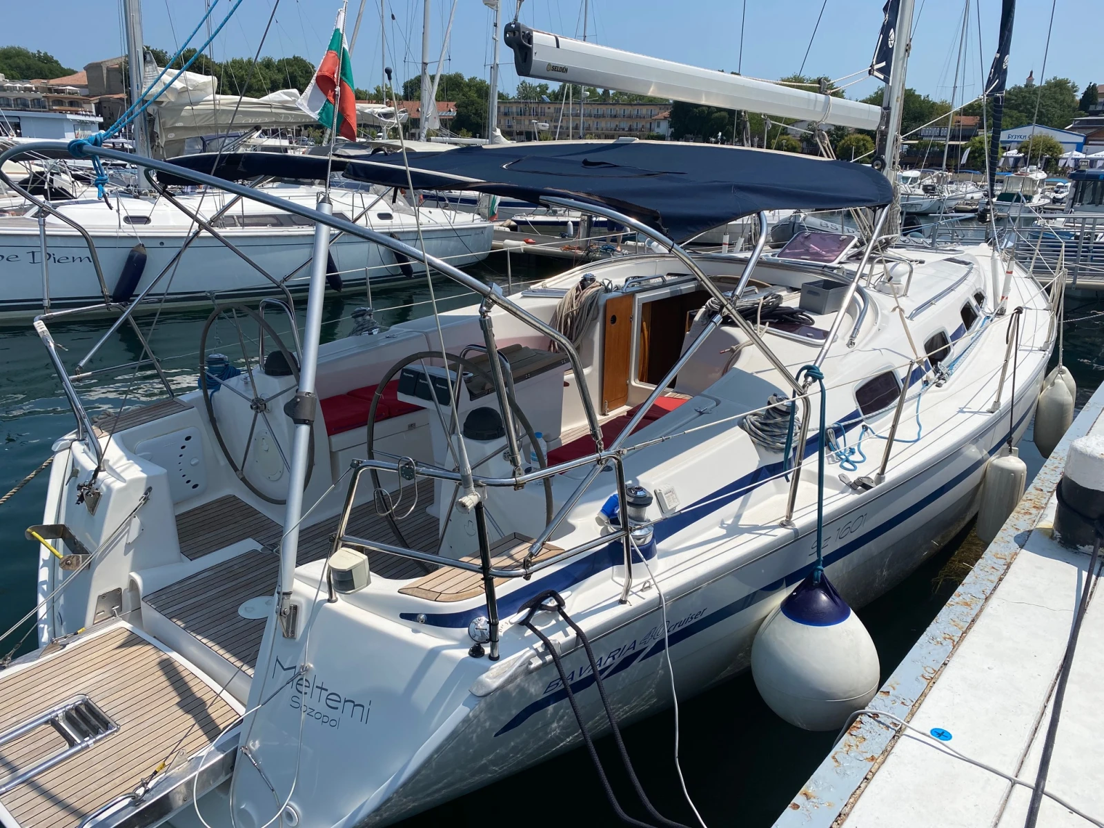 Ветроходна лодка Bavaria 40 Cruiser - изображение 6