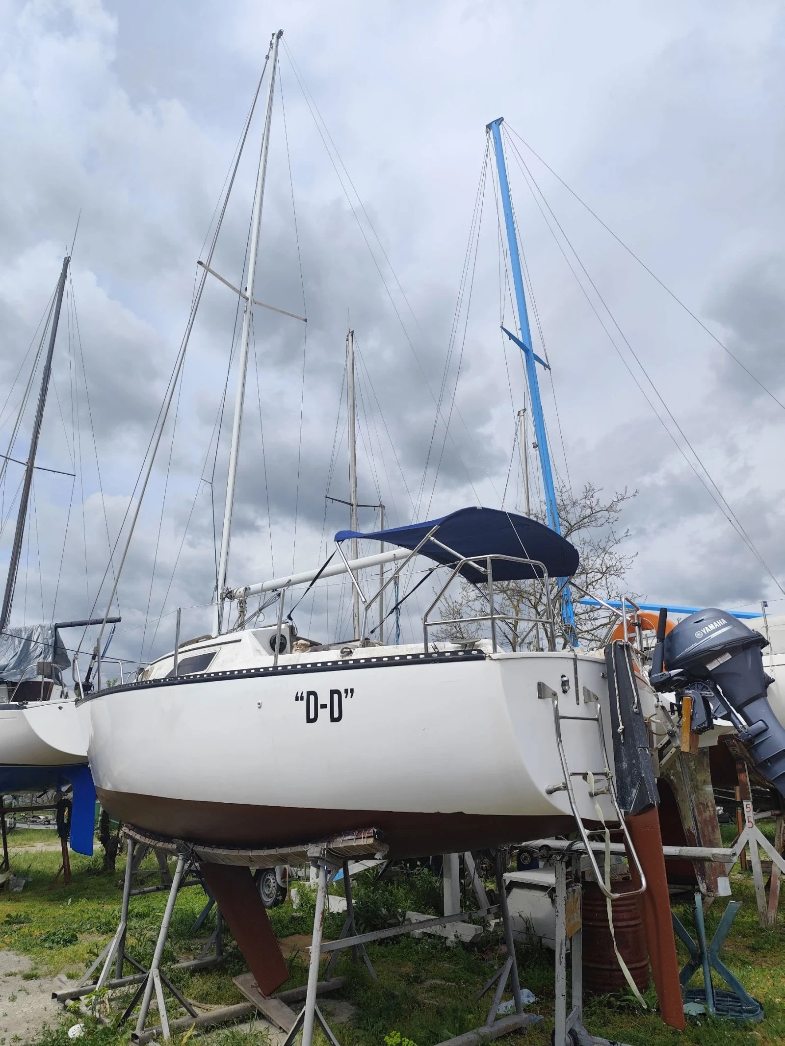 Ветроходна лодка Hunter Hunter 22 - изображение 7