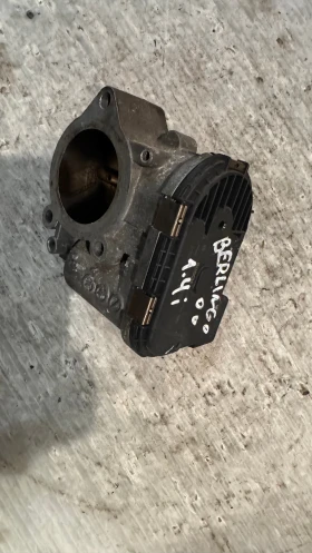 Дроселова Клапа за Peugeot , Citroen - 0280750085, снимка 2 - Части - 52922653