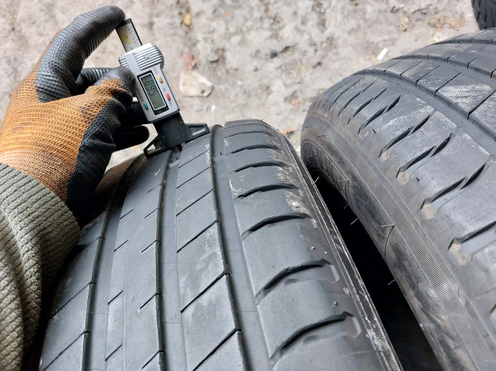 ���� 235/65R17 | Mobile.bg � ����������� 4