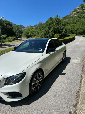 Mercedes-Benz E 400 Е 400/ AMG PACK/ KEYLESS/ 100% Лизнг, снимка 9