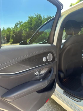 Mercedes-Benz E 400 Е 400/ AMG PACK/ KEYLESS/ 100% Лизнг, снимка 16