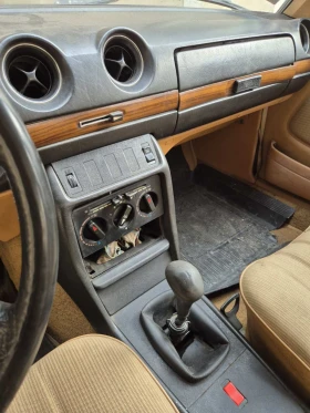 Mercedes-Benz 123, снимка 9