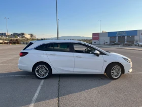 Opel Astra Sports Tourer 1.6 CDTI Сменена Верига, снимка 3