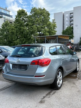 Opel Astra SPORTS TOURER, снимка 3