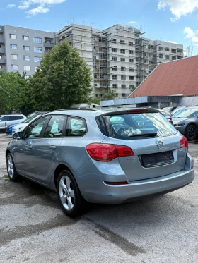 Opel Astra SPORTS TOURER, снимка 5