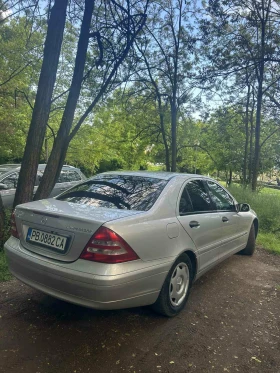 Mercedes-Benz C 180 Kompressor, снимка 3