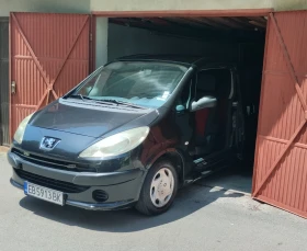    Peugeot 1007