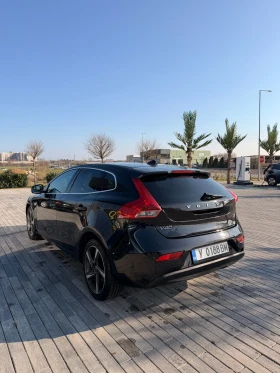 Volvo V40 D2 - 7400 € / 14473.14 лв. - 53597687 6