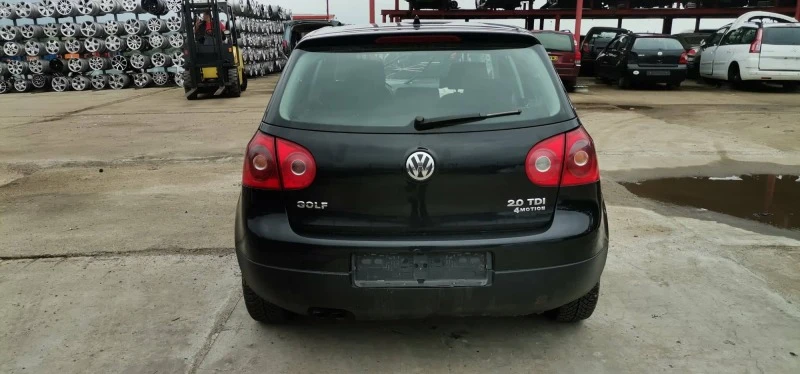 VW Golf 2.0, снимка 3 - Автомобили и джипове - 41140439