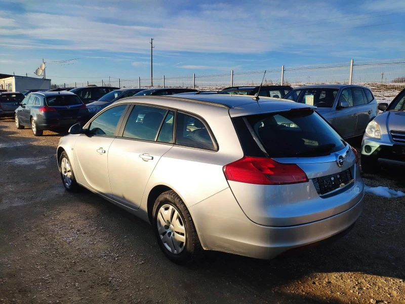 Opel Insignia 1.8I, снимка 5 - Автомобили и джипове - 43514722