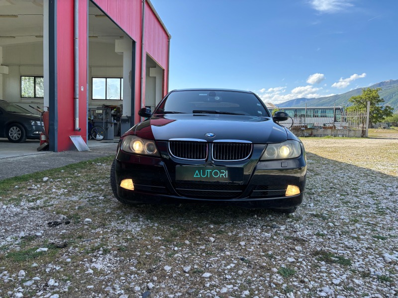 BMW 330 X-drive TOP, снимка 2 - Автомобили и джипове - 45404168