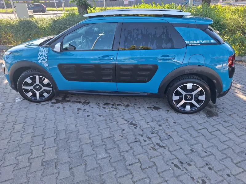 Citroen C4 Cactus 1.2 бензин, снимка 9 - Автомобили и джипове - 48272020