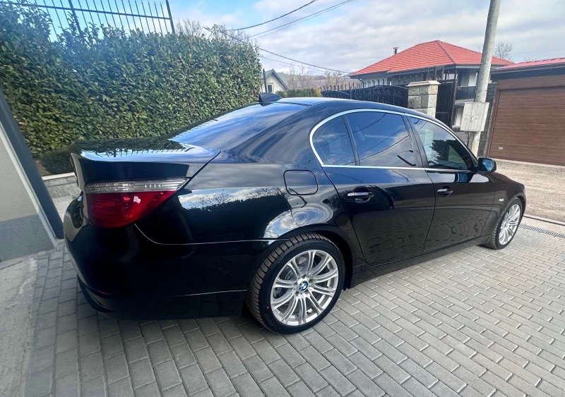 BMW 530 Facelift , снимка 3 - Автомобили и джипове - 49238978