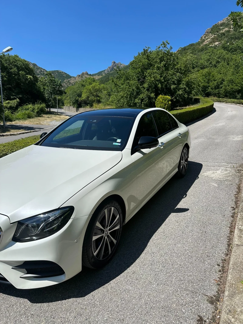 Mercedes-Benz E 400 Е 400/ AMG PACK/ KEYLESS/ 100% Лизнг, снимка 9 - Автомобили и джипове - 52244350