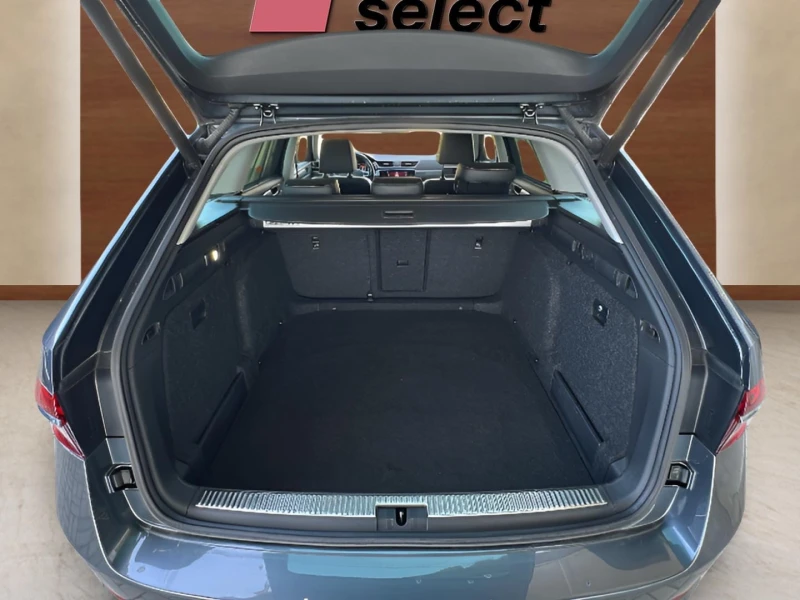 Skoda Superb 1.5 TSI, снимка 9 - Автомобили и джипове - 51312561