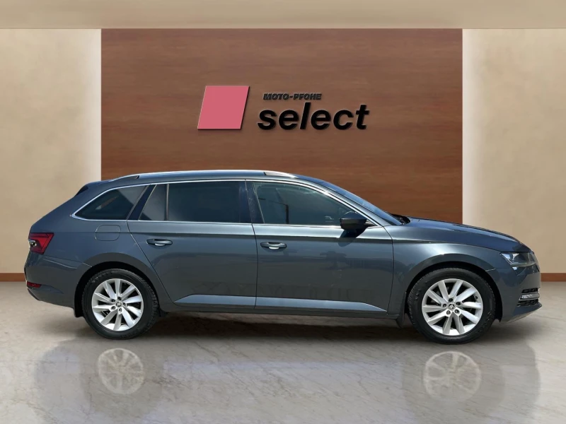 Skoda Superb 1.5 TSI, снимка 5 - Автомобили и джипове - 51312561