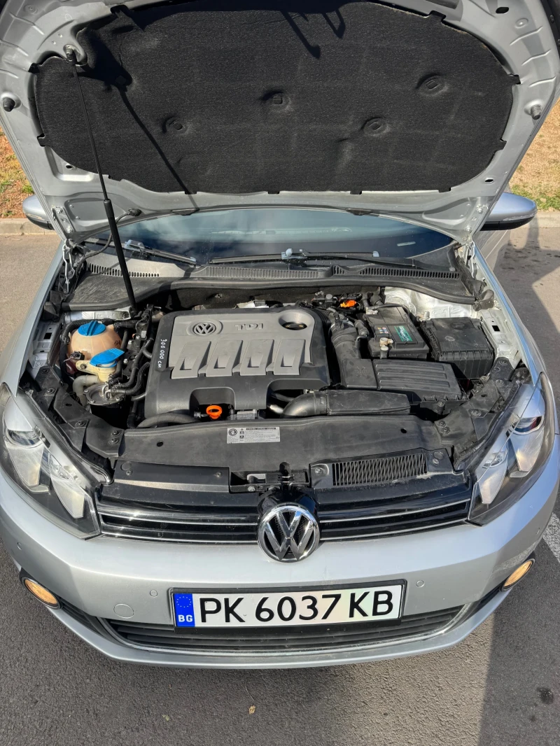 VW Golf, снимка 8 - Автомобили и джипове - 52581645