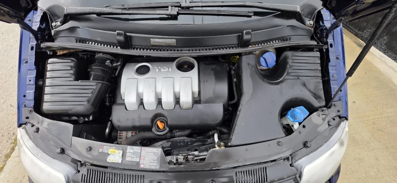 Seat Alhambra 2.0 тди, снимка 13 - Автомобили и джипове - 52394930