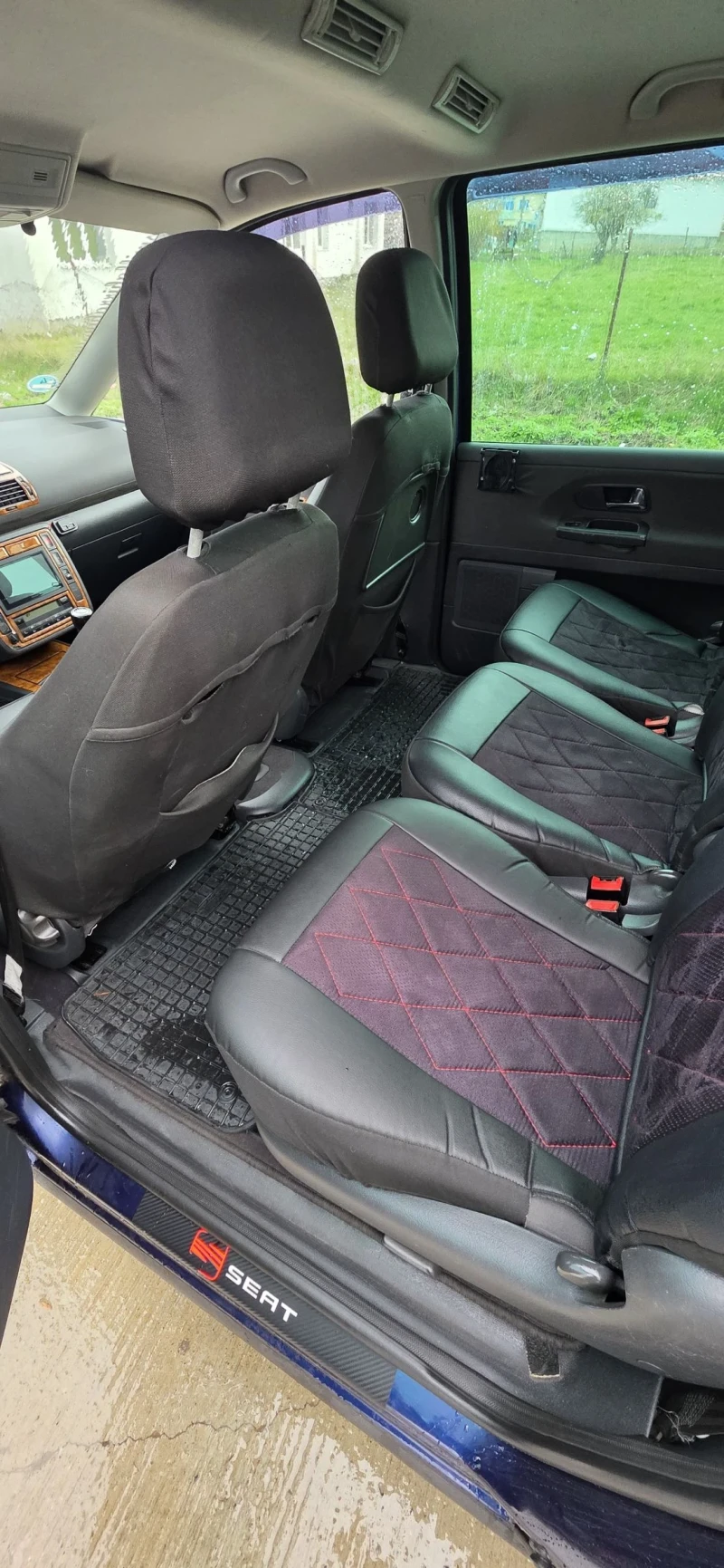 Seat Alhambra 2.0 тди, снимка 6 - Автомобили и джипове - 52394930