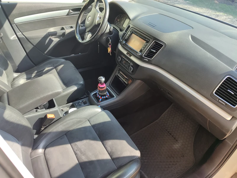 VW Sharan, снимка 10 - Автомобили и джипове - 52495412