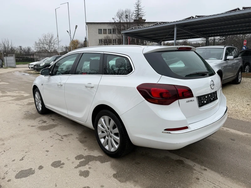 Opel Astra 1.6CDTI - 110к.с., снимка 5 - Автомобили и джипове - 52639804