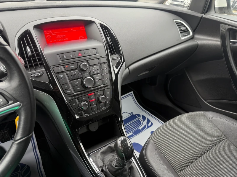 Opel Astra 1.6CDTI - 110к.с., снимка 16 - Автомобили и джипове - 52639804