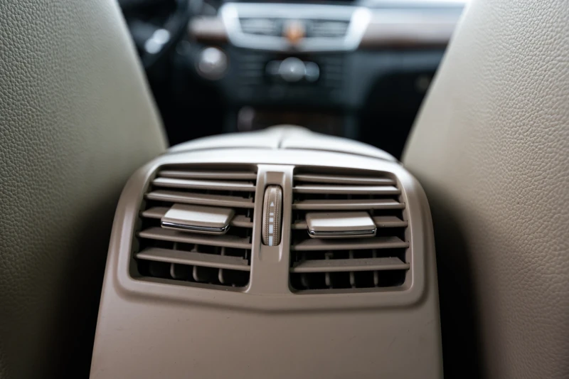 Mercedes-Benz E 300  4matic 3.5 W212 BlueEfficiency , снимка 13 - Автомобили и джипове - 52907981