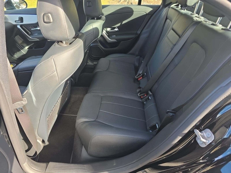 Mercedes-Benz CLA 250 4MATIC, снимка 11 - Автомобили и джипове - 53192977