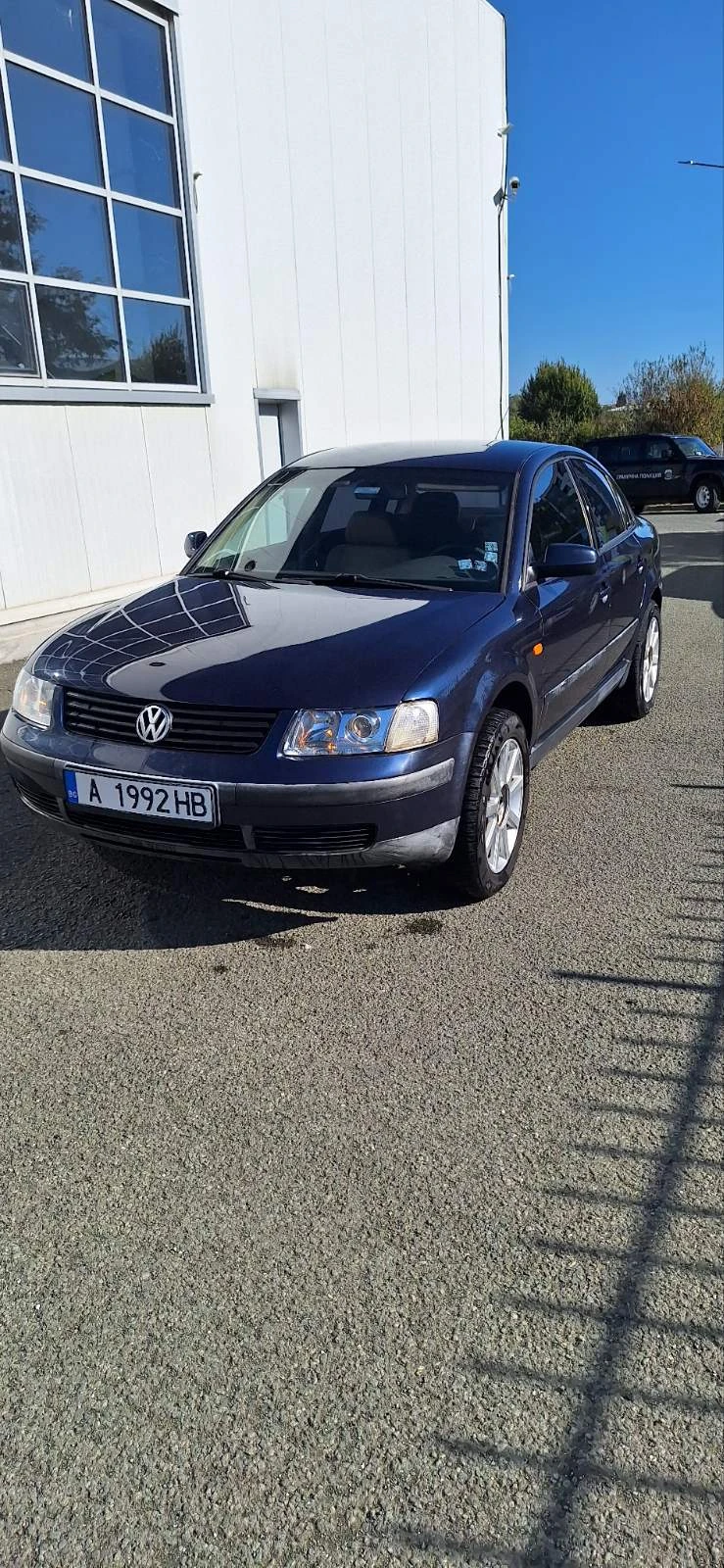 VW Passat 1.8T, снимка 2 - Автомобили и джипове - 47492510