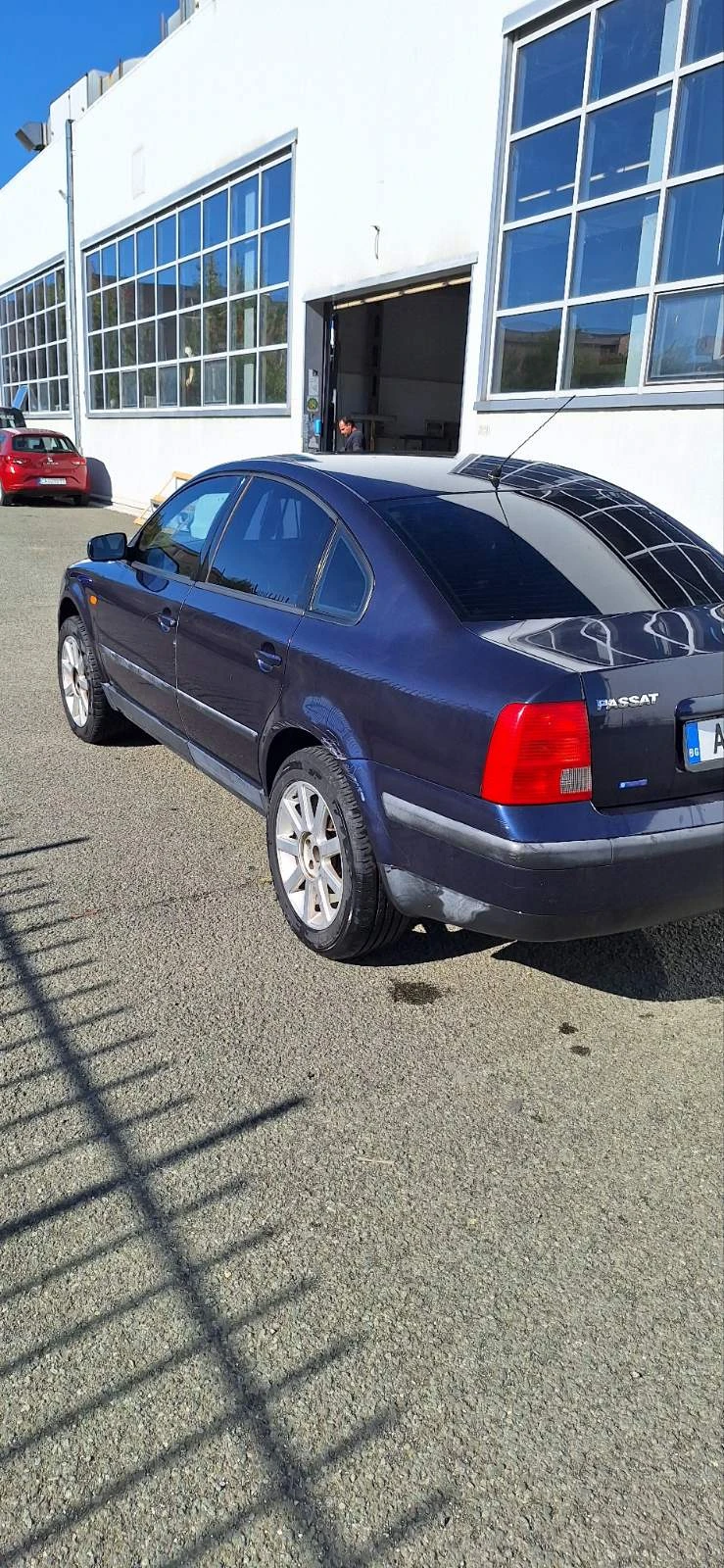 VW Passat 1.8T, снимка 5 - Автомобили и джипове - 47492510