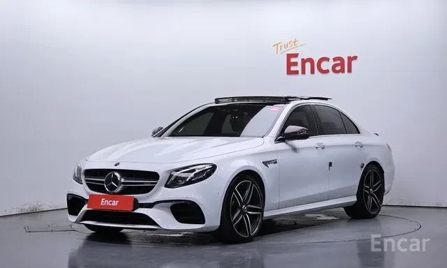 Mercedes-Benz E 63 AMG 4MATIC+ , снимка 2 - Автомобили и джипове - 55773336